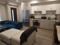 2-Bedroom Townhouse Near UBC - Condos