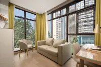 Mu Lan Zun Yue Hotel (Guiyuan Temple Branch, Wuhan National Expo Center) - balcony