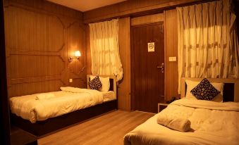Nagpukhu Guest House