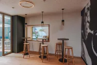 Montreux Youth Hostel - Hostels