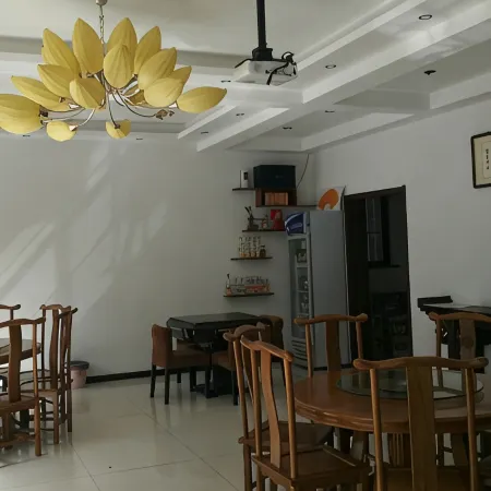 Linzhou Shanquanlou Homestay (Shibanyan Town)