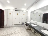 Tieling Traffic Hotel