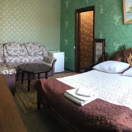 Держава, гостиница