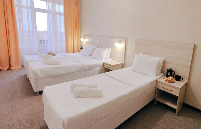 Sem Admiralov Hotel