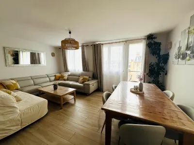 Paris - Comfortable apartment near the Canal de l'Ourcq Hotels in La Villette