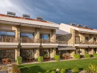 Royalty Suites Seaside Hotels in Sithonia