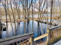 Bear Point Hideout on Menominee River