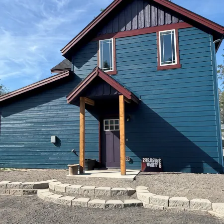 Parkside Nest Apartment Near Manito Park