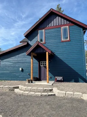 Parkside Nest Apartment Near Manito Park