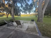 Charming 1-bedroom apartment on private farm with pond- boarding available - Apartments