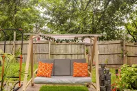 Entire Private Apartment w/Patio and Big Driveway.
