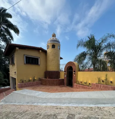 Puerto Vallarta South Shore Villa - Ocean & Los Arcos Views!