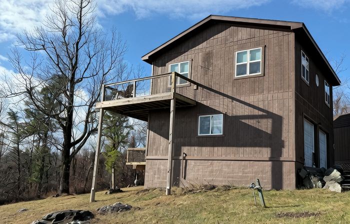 Relax at 3100 feet and enjoy the peace and tranquility