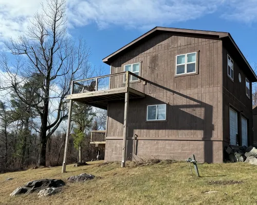Relax at 3100 feet and enjoy the peace and tranquility Hotels in Greene County