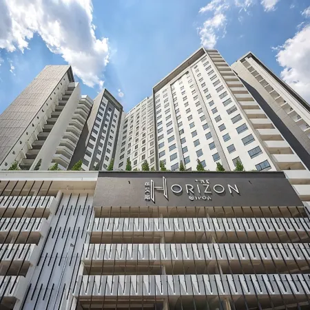 The Horizon Ipoh Dual L13 by Grab A Stay