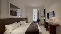 Kozmo Hotel Suites & Spa - Small Luxury Hotels of the World