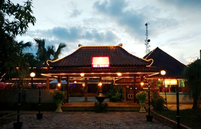 Hotel Grand Mahkota Lamongan