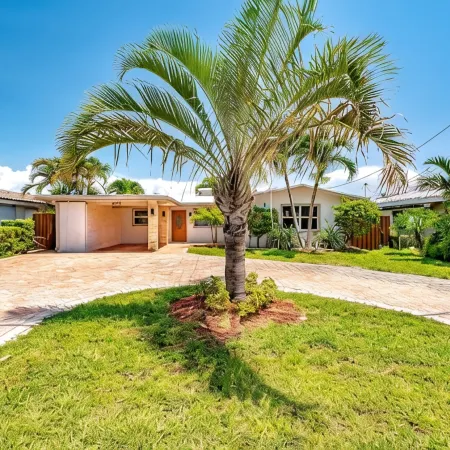 Tropical Oasis close to all South Florida offers!
