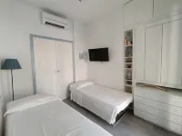 Apartment with exclusive garden and seaview in Pomonte, 50 meters from the sea - Homestays