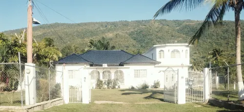 *St Elizabeth Countryside Retreat* WIFI, Near Jamaica Zoo - Wifi