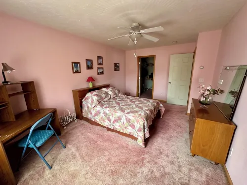 Large Home In Great Valley