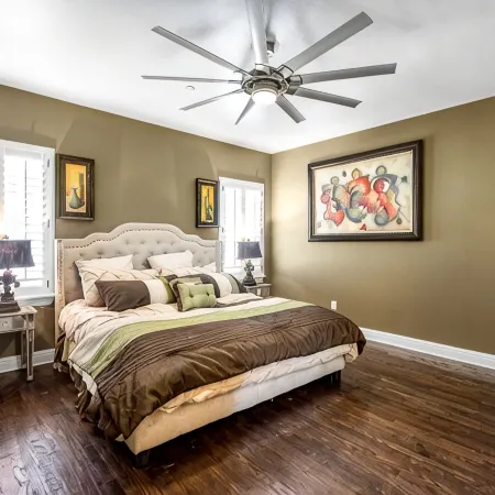 "New" Luxury & Highly furnished upscale w Patio, Garage & fireplace.