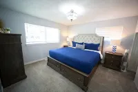 The Farmstead- Pool, Hot Tub, Firepit and Farm Fresh Eggs/Animals in Walla Walla - 4-Star
