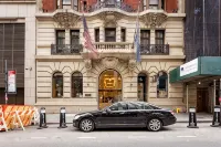 Timeless New York Stay —Walk to Broadway, Times Square & More 1-bedroom building - Bungalows