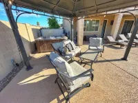 Heated Pool & Hot Tub w/ resort-style Backyard Oasis! Huge Family-Friendly Home - อ่างจากุชชี่