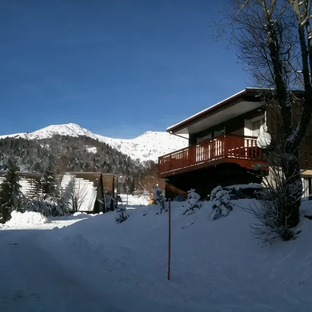 SUPER LIORAN INDIVIDUAL CHALET COMFORTABLE 8 BEDS