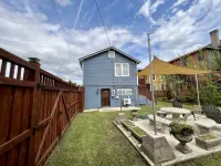 Charming Studio in the Heart of Springfield - Condos