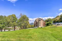 Romantic Escape in the High Country!