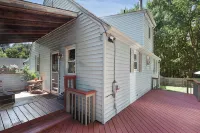 Home Sweet Home in Danbury - Boutique