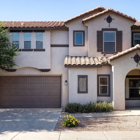 "THE HAMPTON" Gilbert I Designer Style + Comfort I 3bed/2.5bath