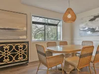 Spacious 4 bed/ 4 bath Villa on Golf Course Hotels in Sunset Beach