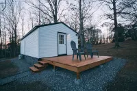 Cozy Cottage on 4 Acres - 民泊