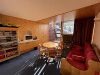 ARC 1600 Studio top floor south-facing terrace sleeps 4 - Homestays
