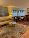 Historic 3bd/2ba home in State College-Walk everywhere WiFi “Lucky Rabbit Lodge”