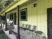 Cabin with private lake access on Cedar Cliff Lake - Chalets