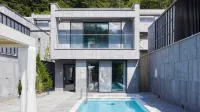 Villafuzz Pool Villa - Parking