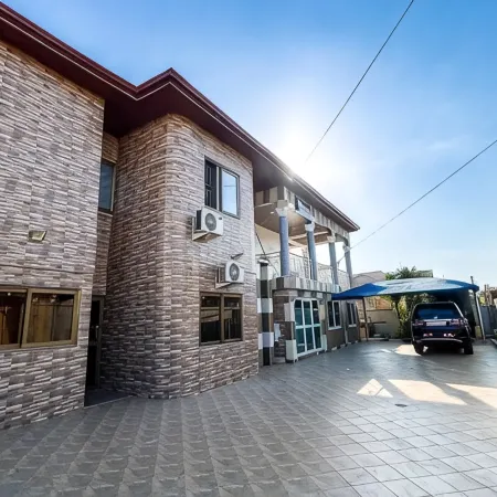Hinstock Hotel