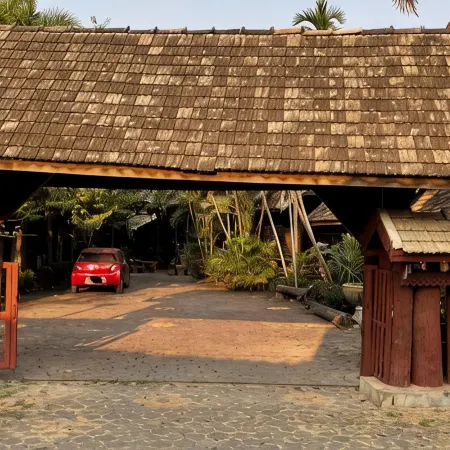 ปาริฉัตร โฮมสเตย์ Parichat Homestay