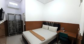 Glenys Inn Ketapang