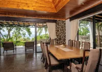 Casa Fuente Beachfront Villa in Playa Langosta Tamarindo. - Gym
