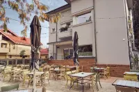 Villa Piazzetta - breakfast