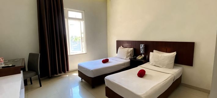 Sisingamangaraja Guest House Semarang Hotele w: Candisari