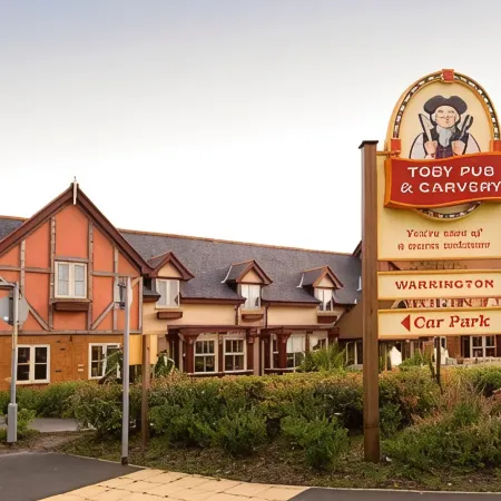Premier Inn Warrington Central North