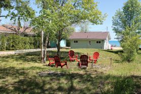 Lake Huron Cottage with Private Sandy Beach