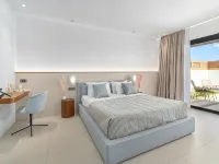 Le Ciel Suites & Villas Hôtels à proximité de : Plage d’Ornos