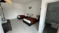 Villa Jonggrang Batik - 2 stelle
